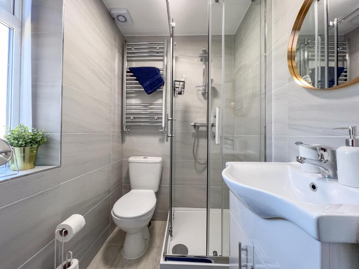 Heartland House, 7 Spacious Bedrooms Sleeps 4 Plus, Near Nec, Jlr,Bhx Бирмингам Екстериор снимка